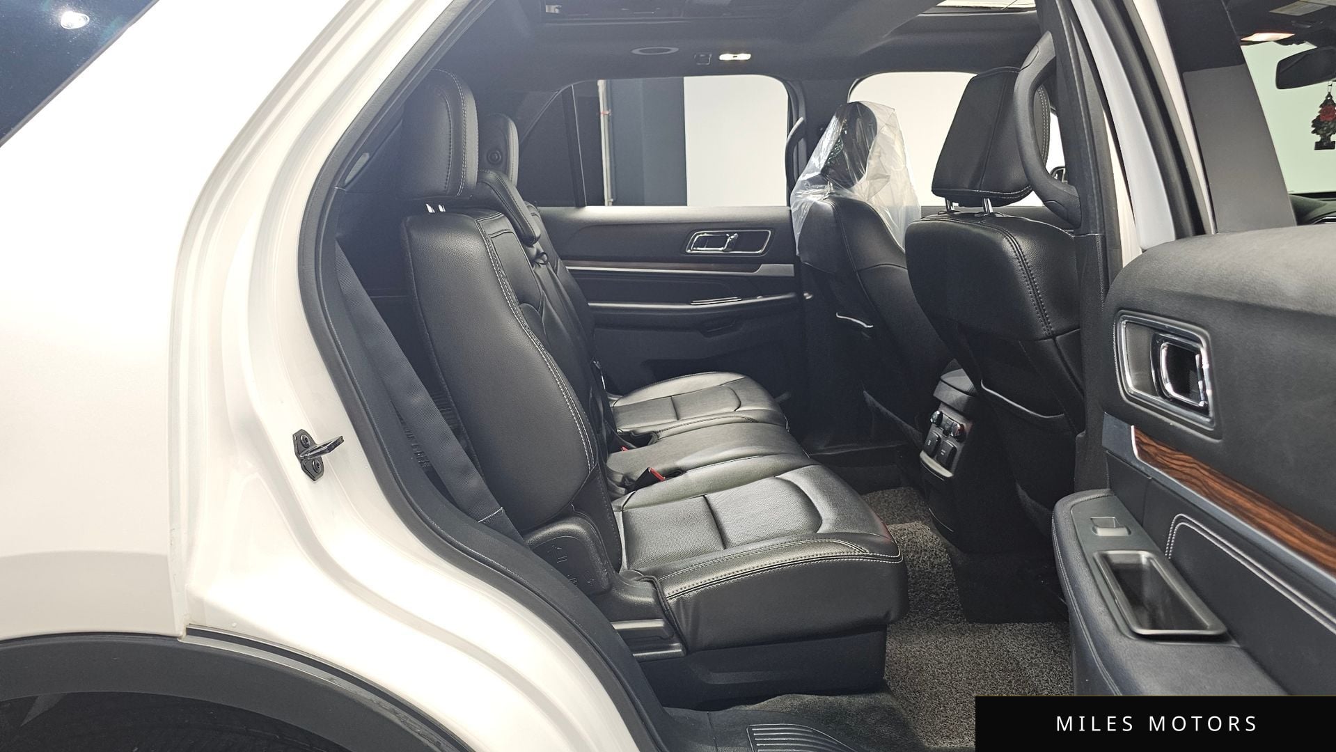Ford Explorer 2018 — миниатюра 12