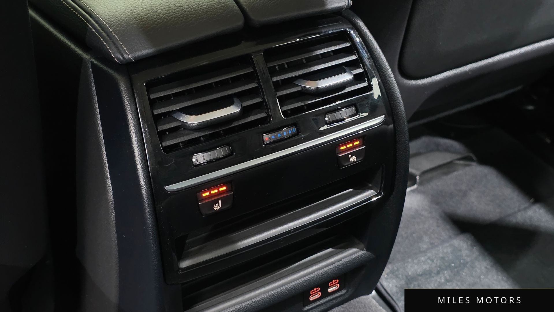 BMW 5시리즈 (G30) 2020 — миниатюра 18