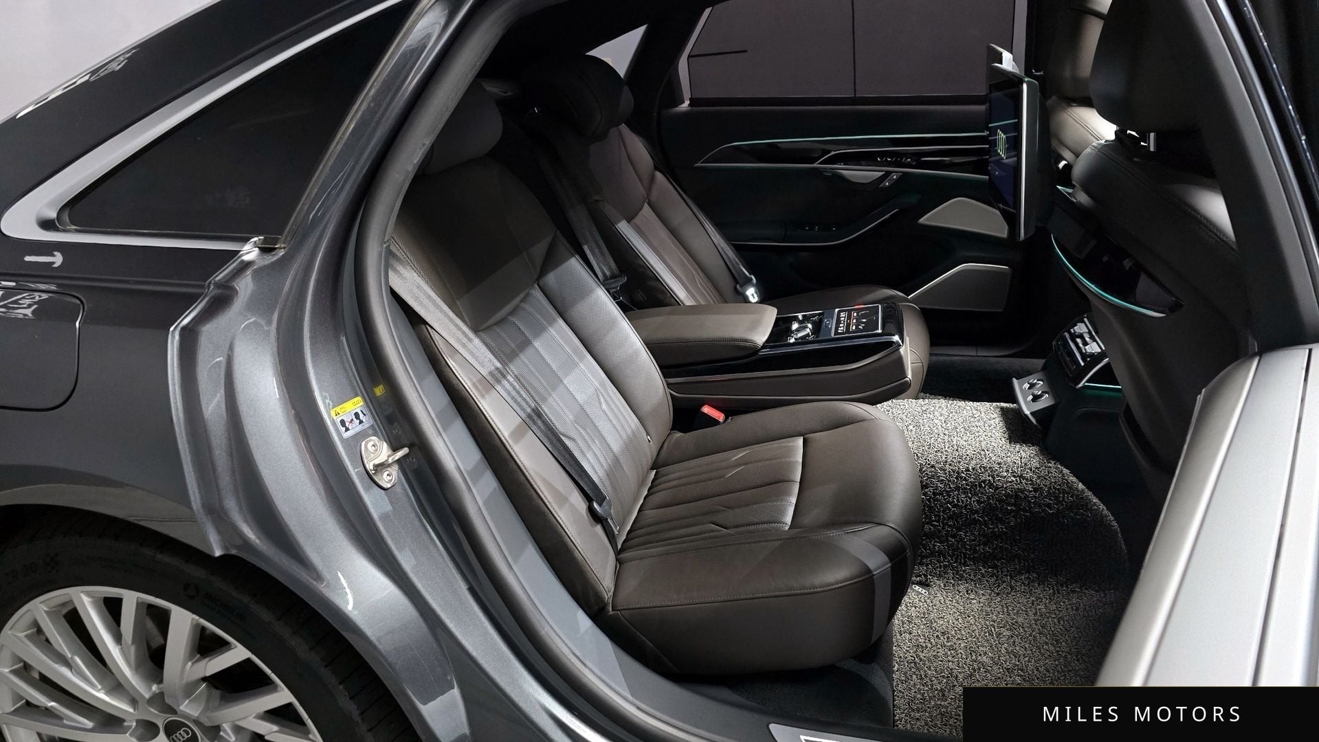 Audi A8 (D5) 2021 — миниатюра 12