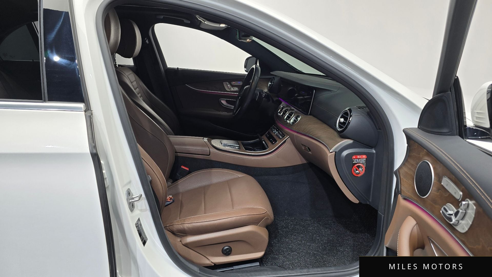 Mercedes-Benz E-Class W213 2022 — миниатюра 11