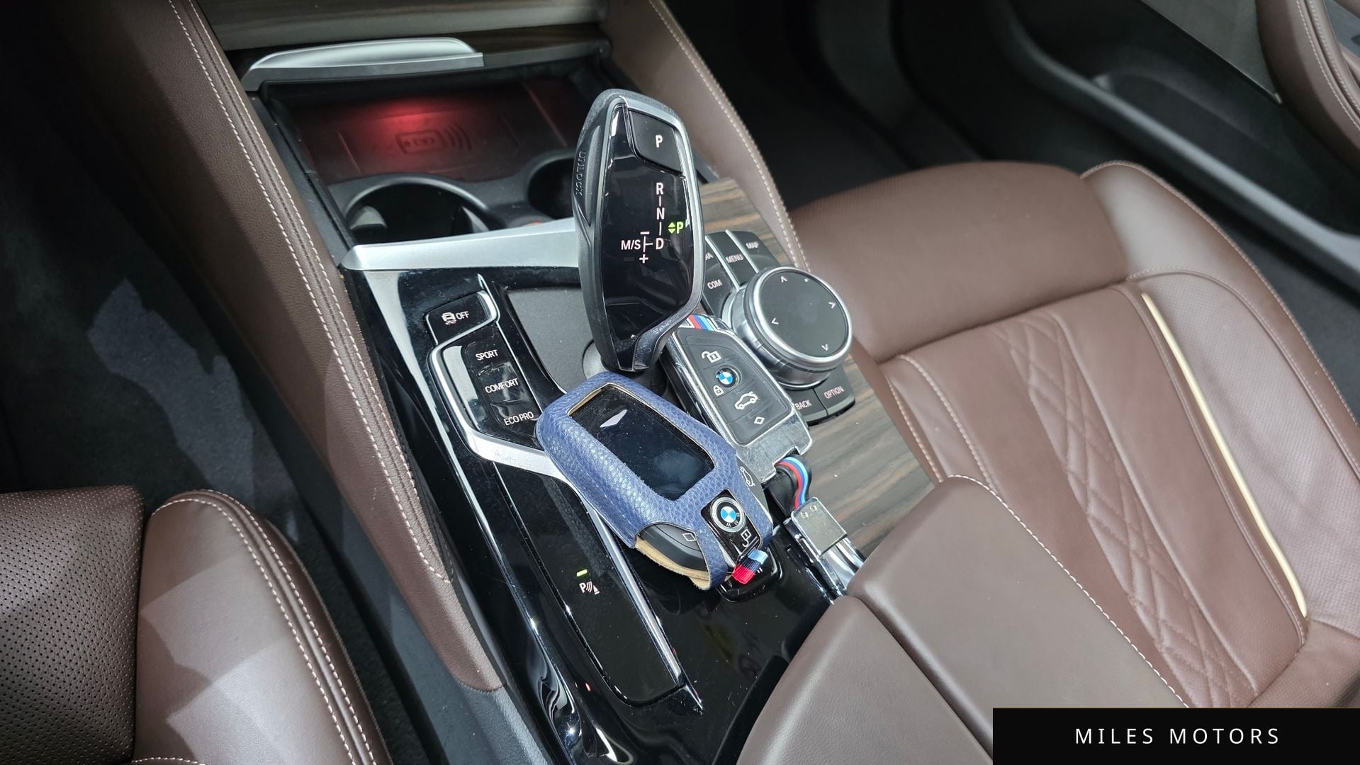 BMW 5 Series (G30) 2022 — миниатюра 9