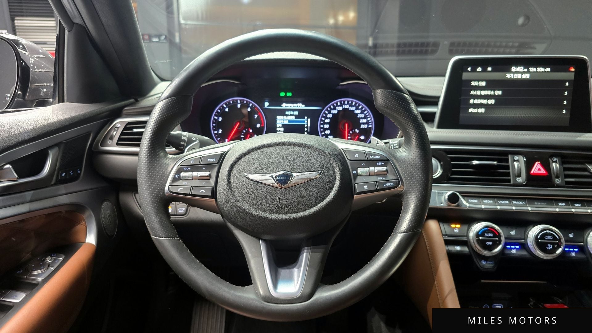 Genesis G70 2019 — миниатюра 14