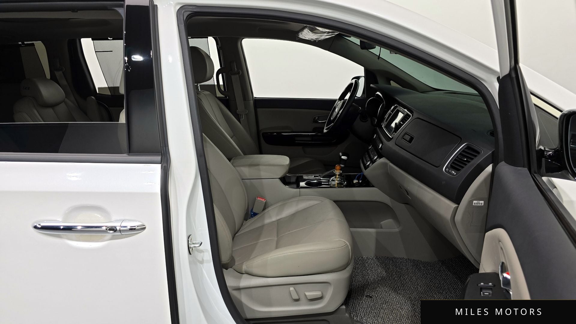 Kia Canival 2019 — миниатюра 11