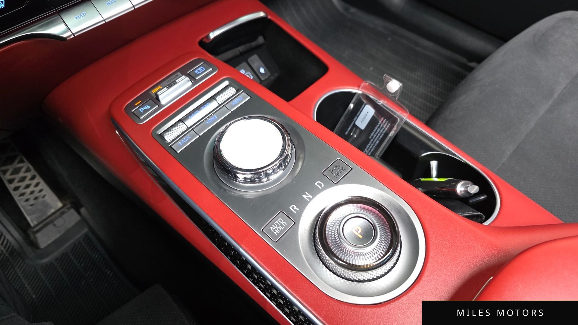 Genesis GV70 2021 — миниатюра 8