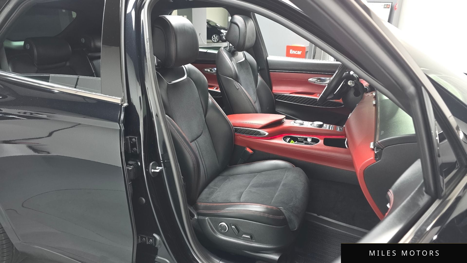 Genesis GV70 2021 — миниатюра 9