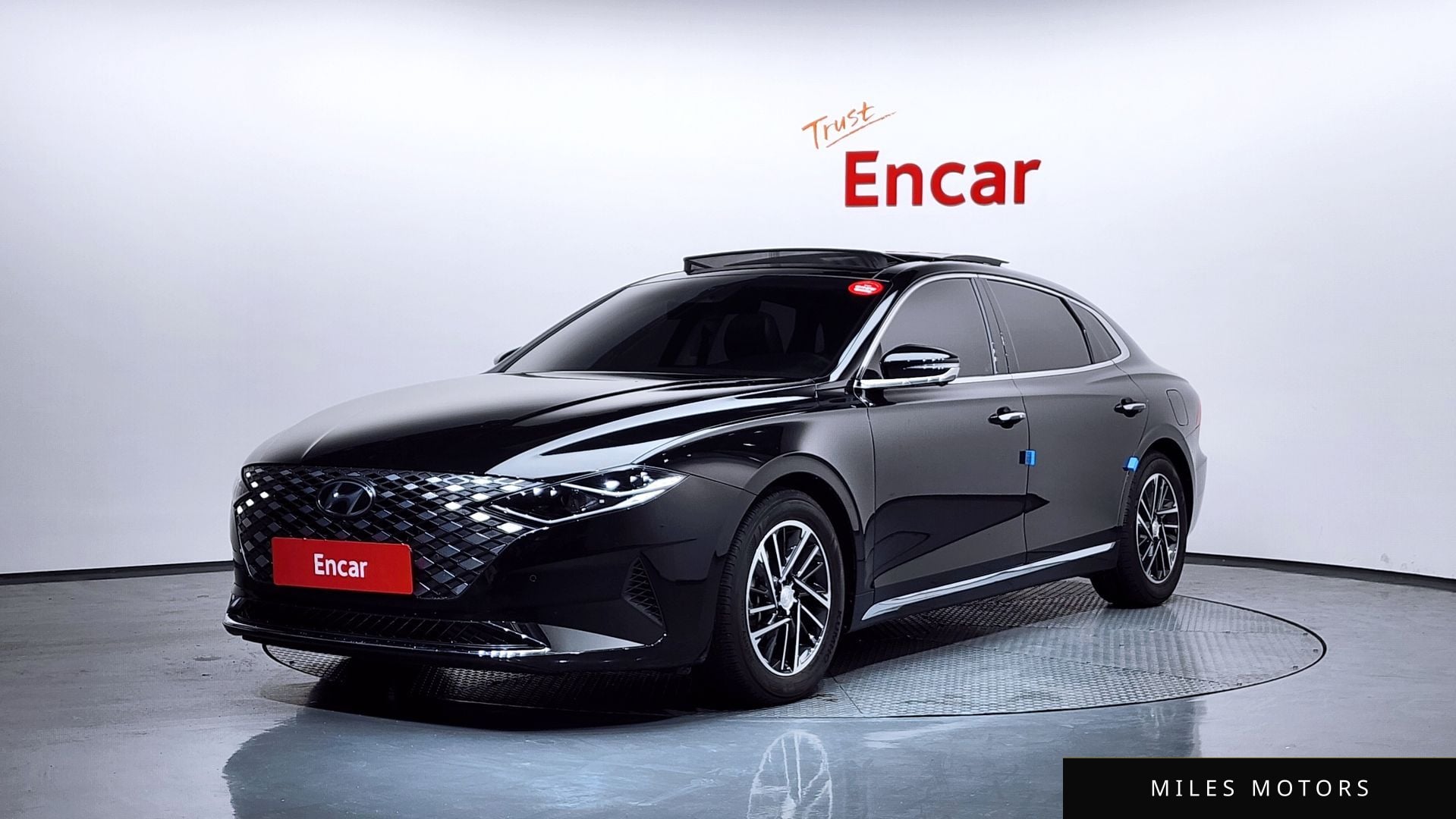 Hyundai Grandeur 2020 — фото 1 из 12