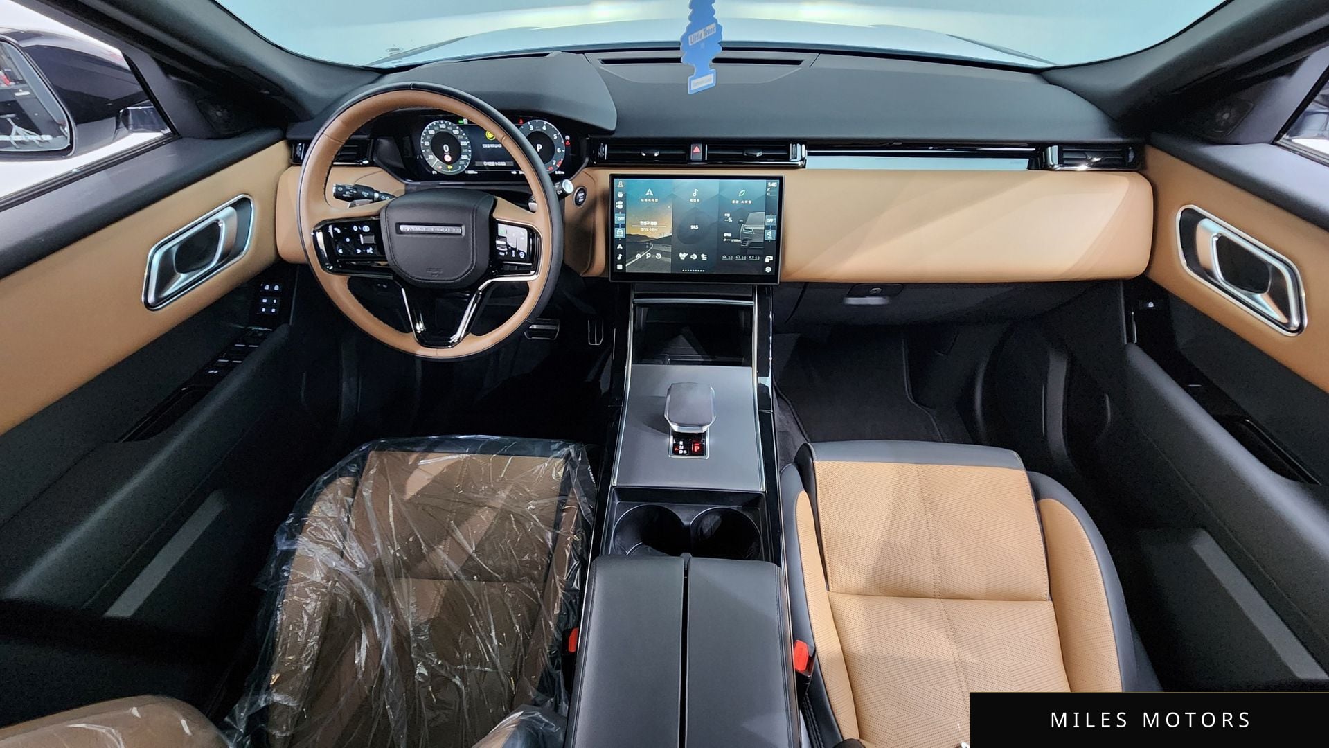 Land Rover 레인지로버 벨라 2025 — миниатюра 6