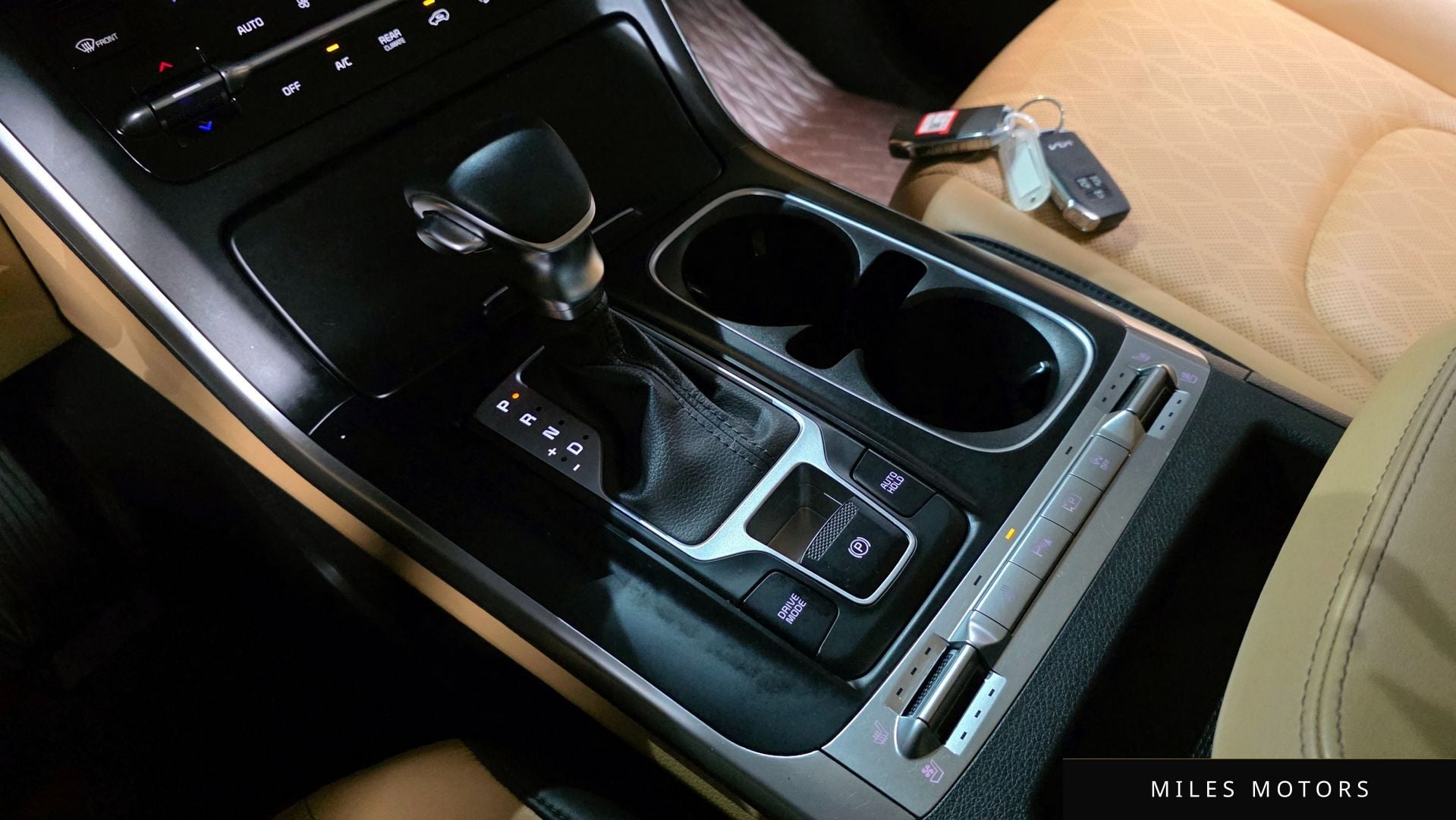 Kia Carnival 2023 — миниатюра 9