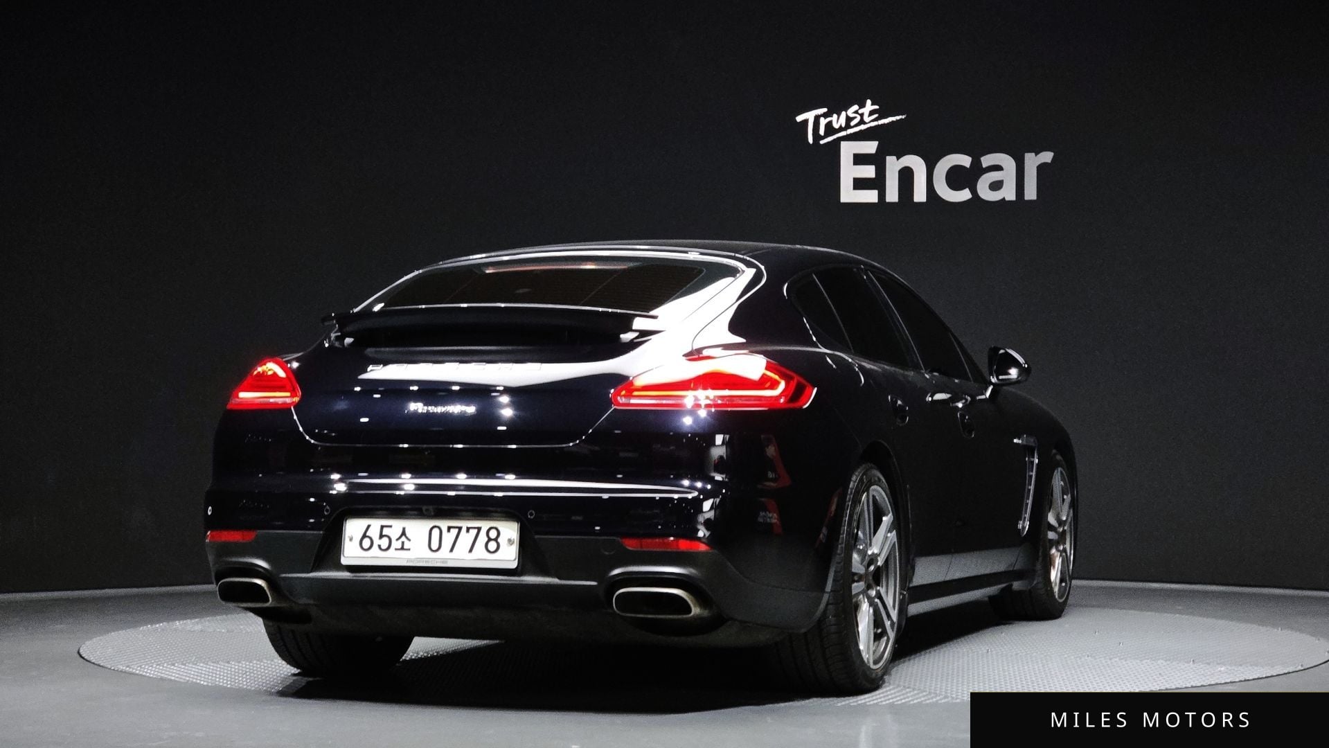 Porsche Panamera 2016 — миниатюра 2
