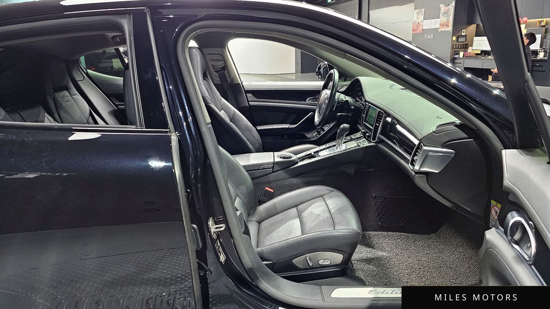 Porsche Panamera 2016 — миниатюра 10
