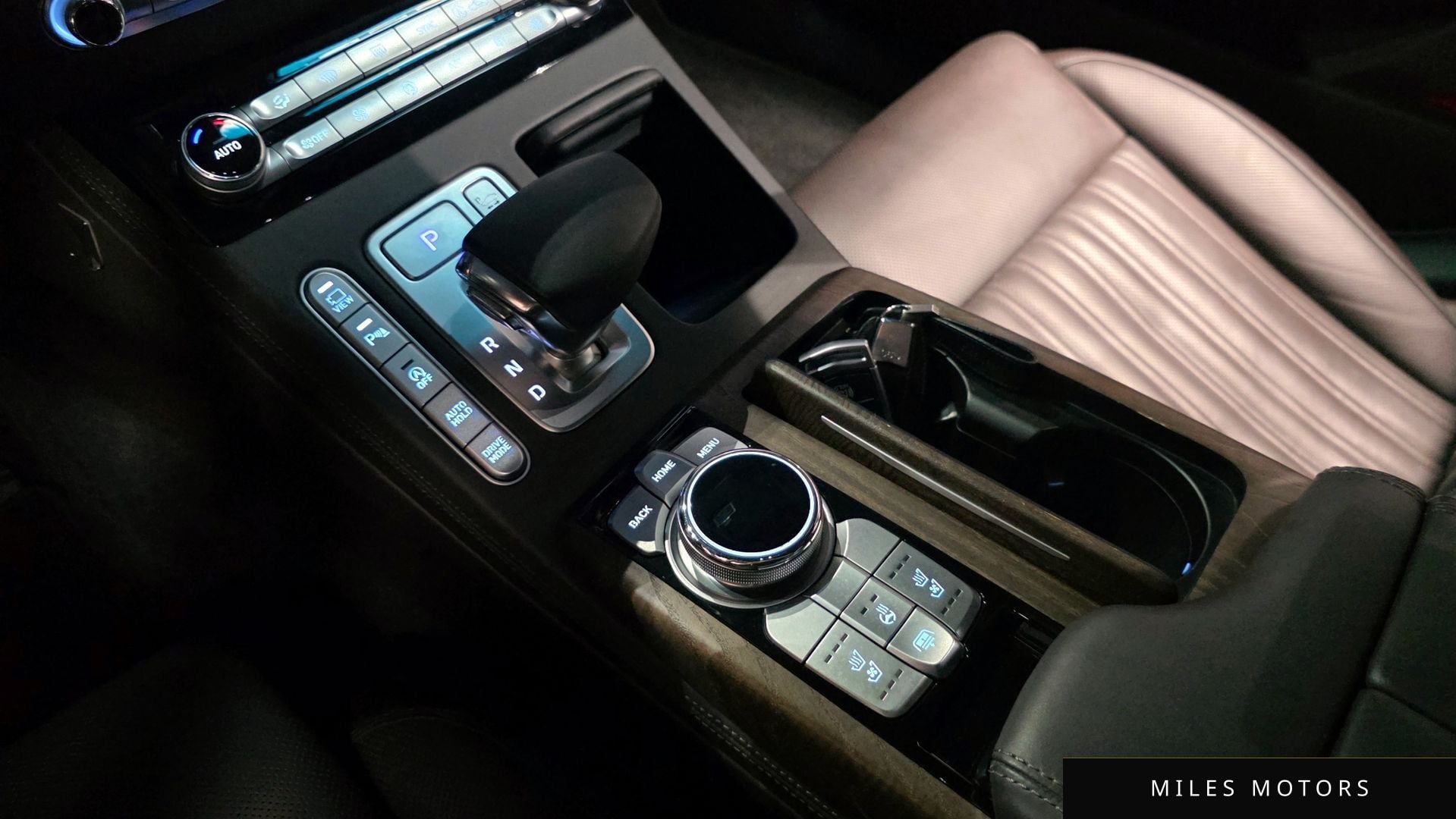 Genesis G90 2021 — миниатюра 9