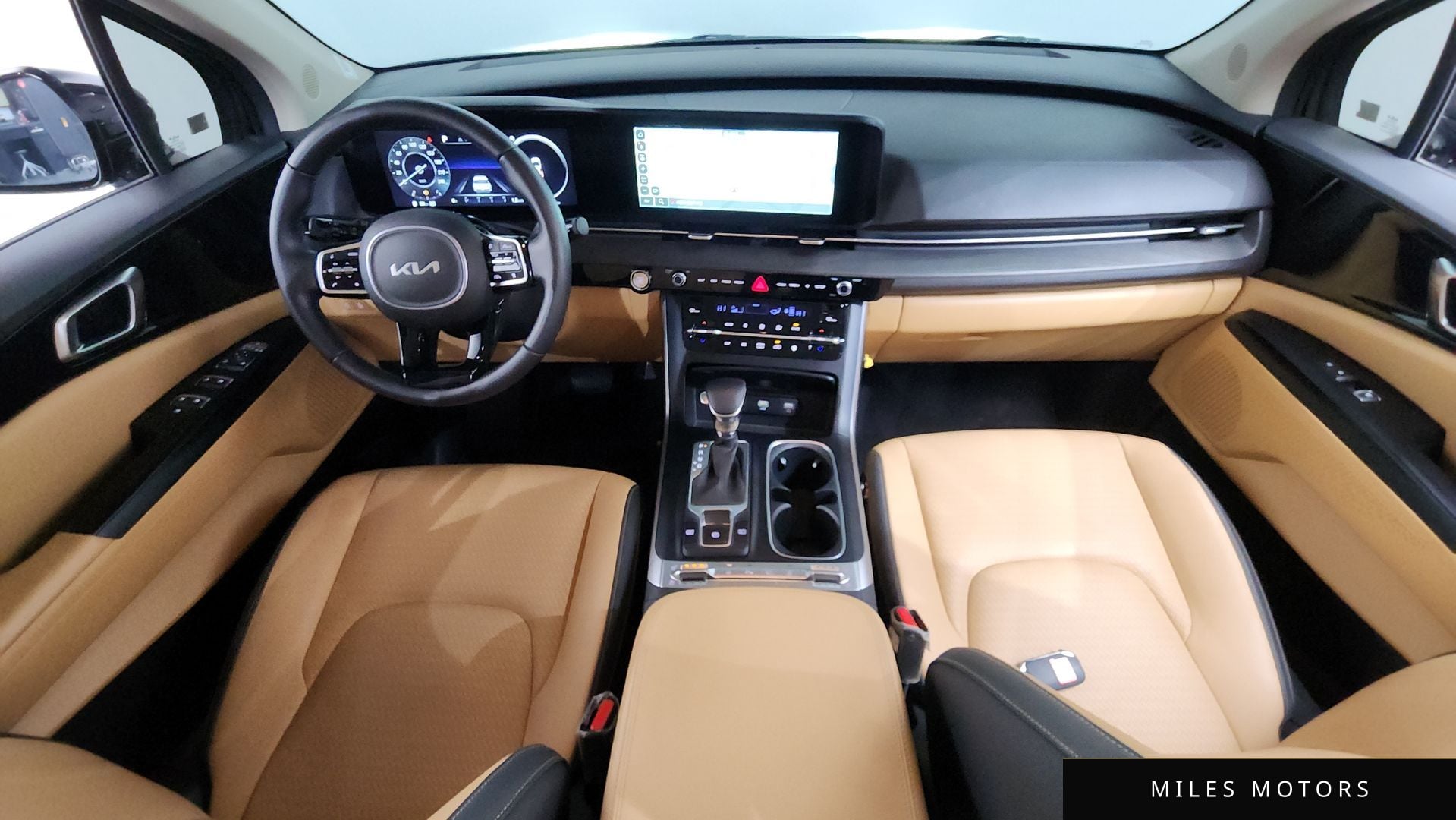 Kia Carnival 2023 — миниатюра 6