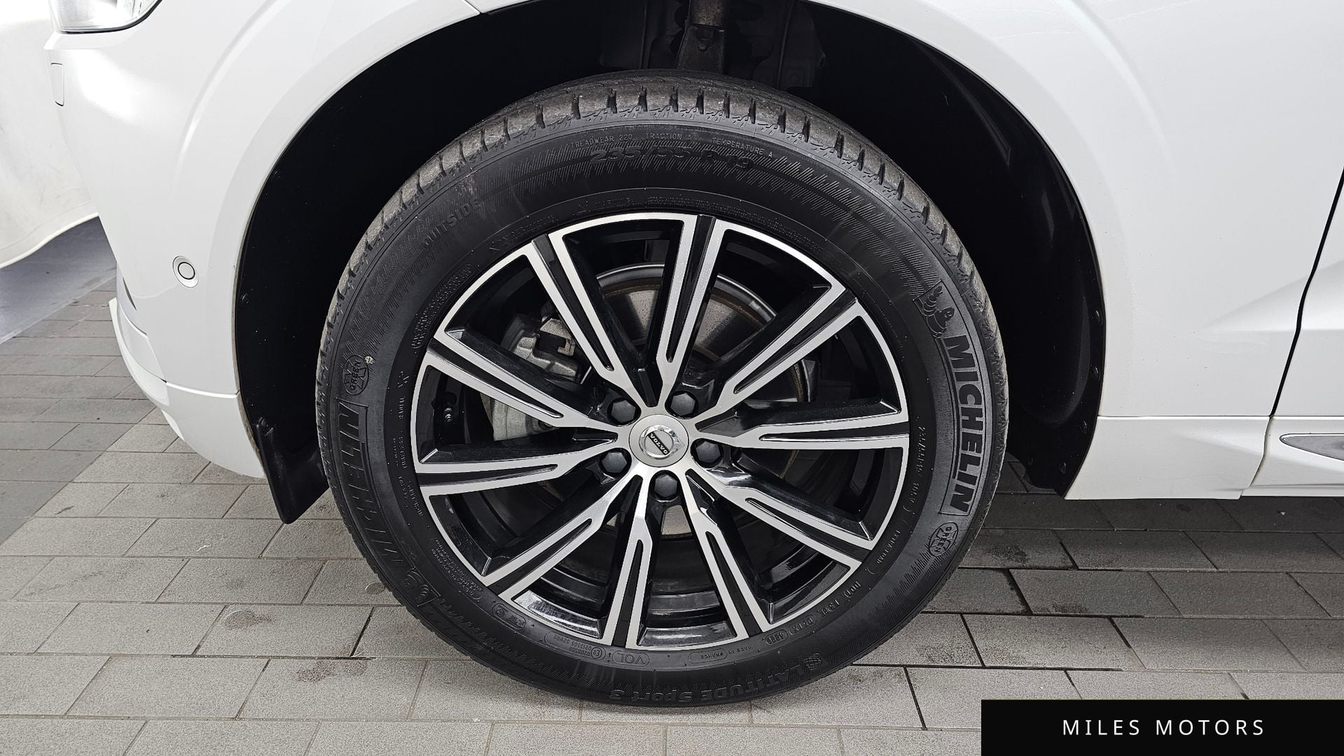Volvo XC60 2021 — миниатюра 5