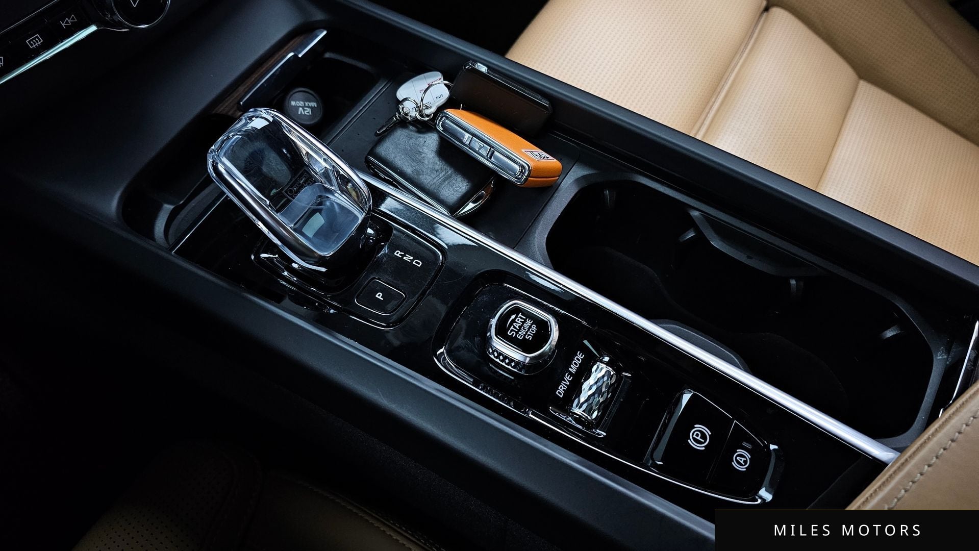 Volvo XC60 2021 — миниатюра 9