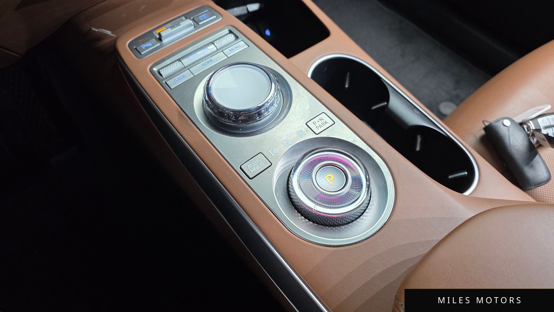 Genesis GV70 2021 — миниатюра 9