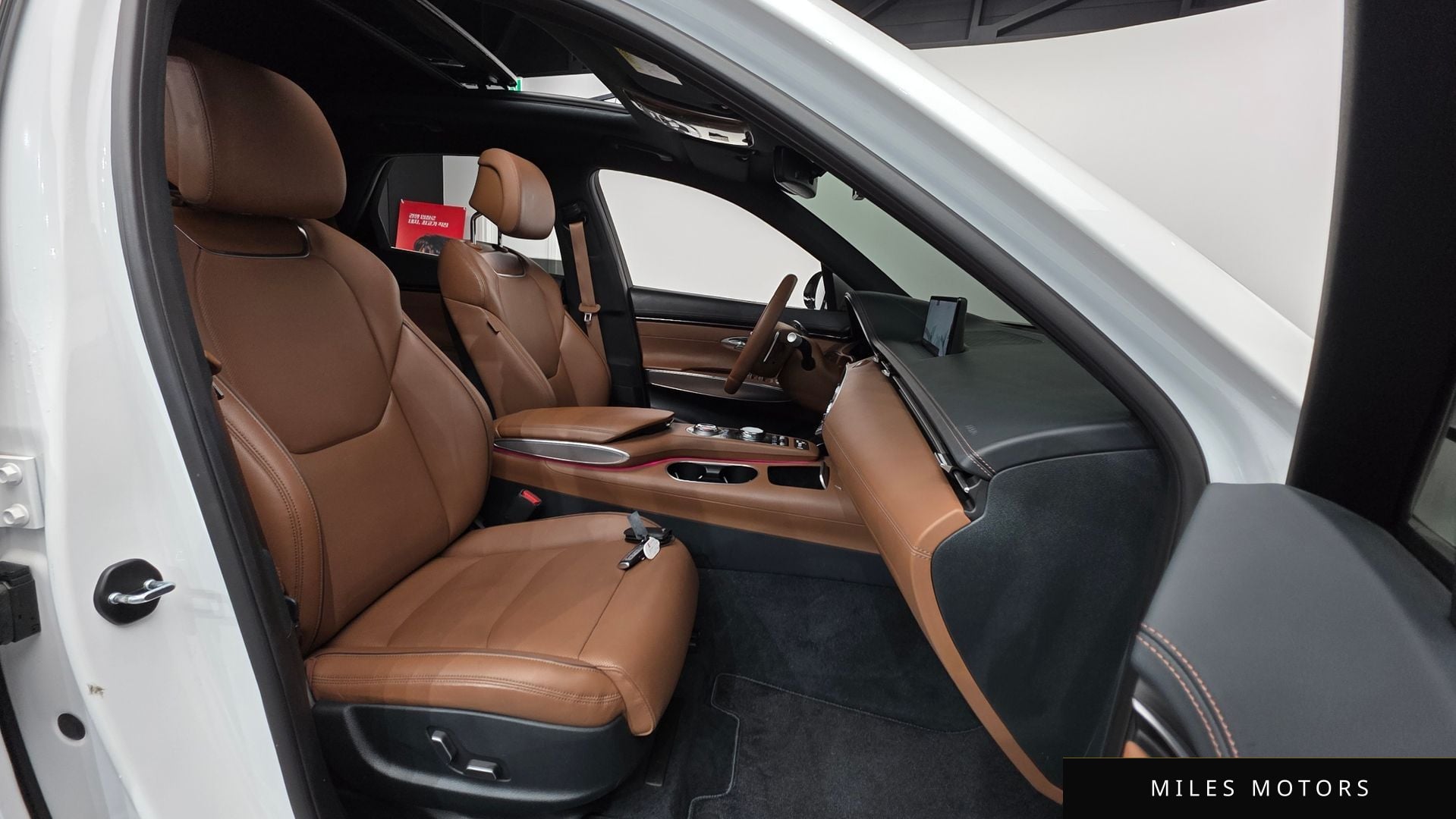 Genesis GV70 2021 — миниатюра 10
