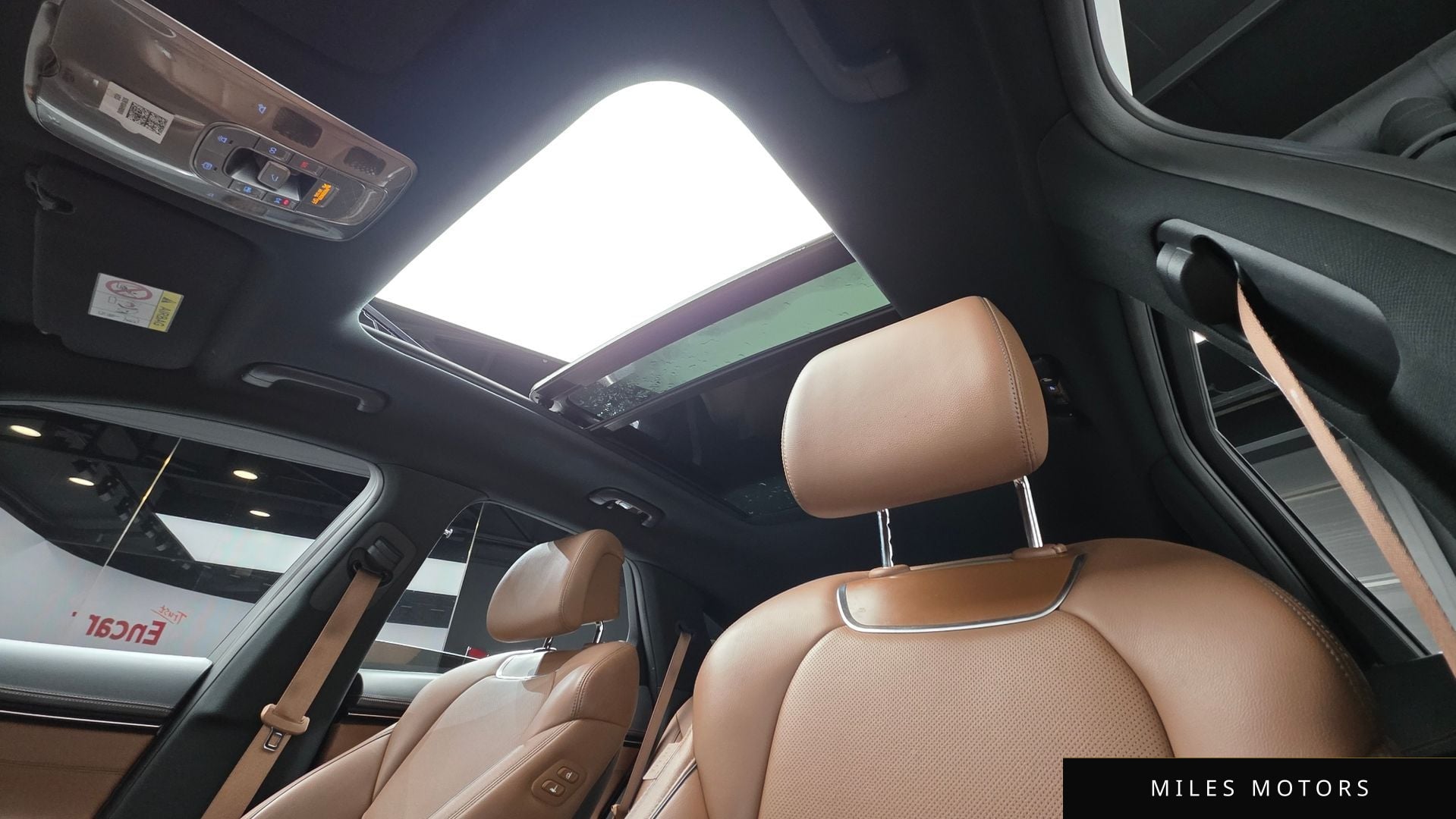 Genesis GV70 2021 — миниатюра 12