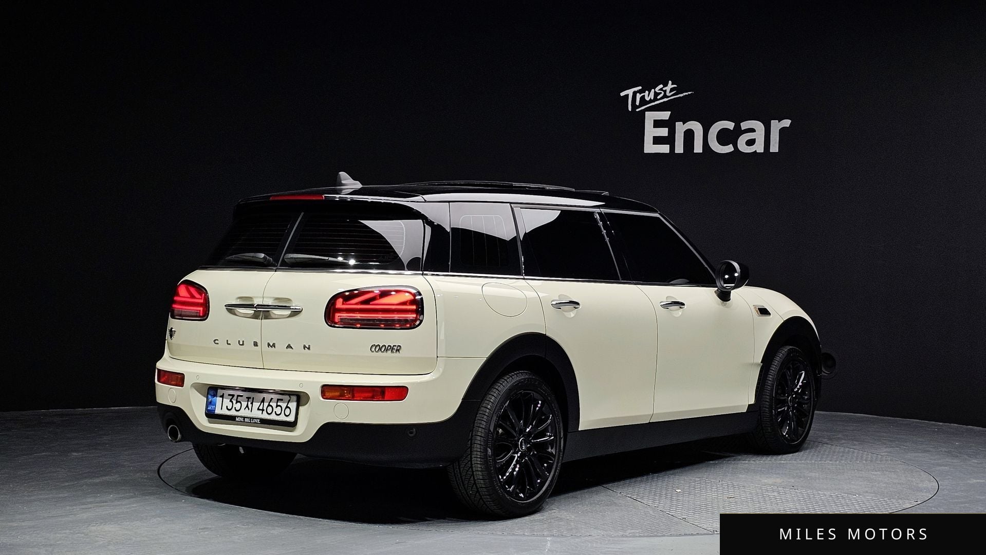 MINI Clubman 2021 — миниатюра 2