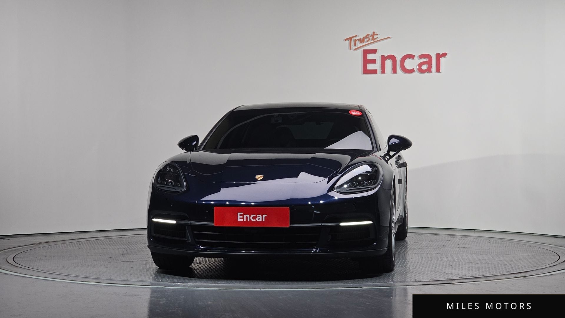 Porsche Panamera 2018 — миниатюра 3