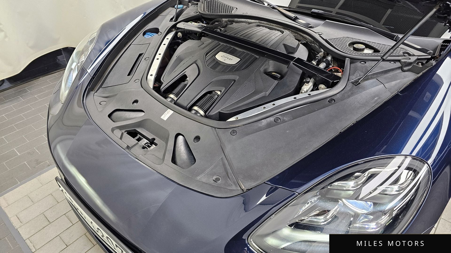 Porsche Panamera 2018 — миниатюра 6
