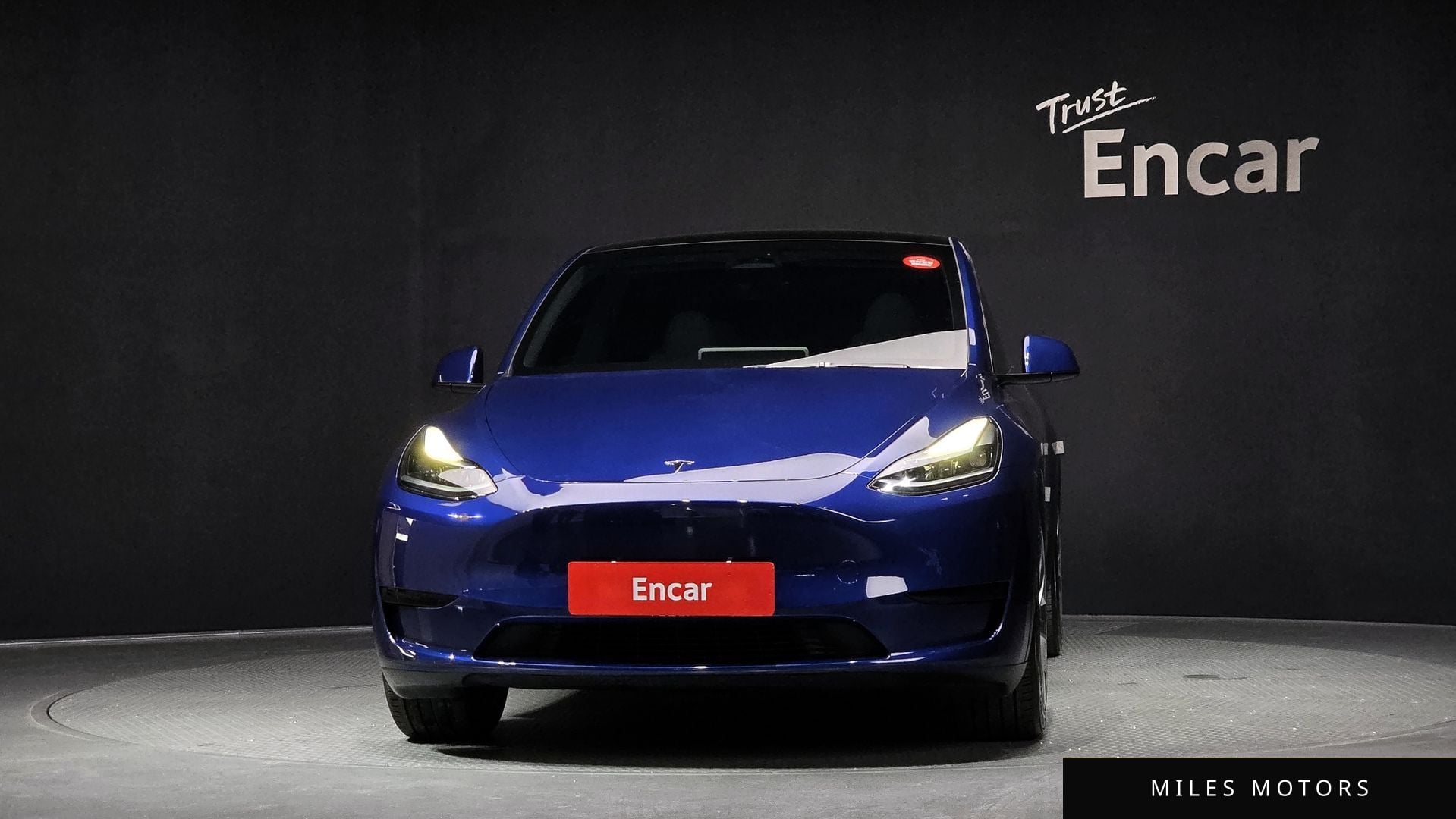 Tesla Model Y 2024 — миниатюра 3