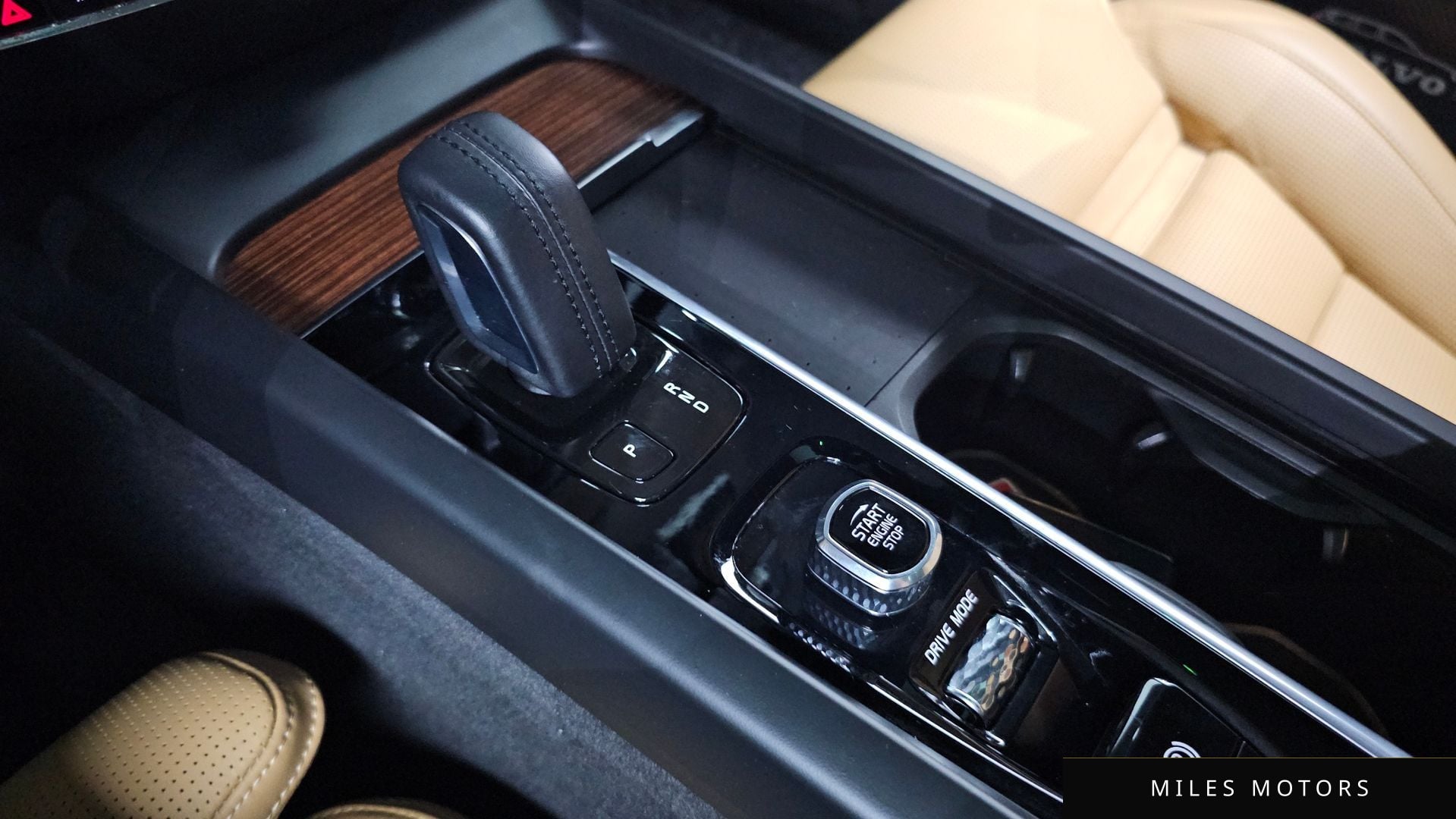 Volvo V60 2021 — миниатюра 9