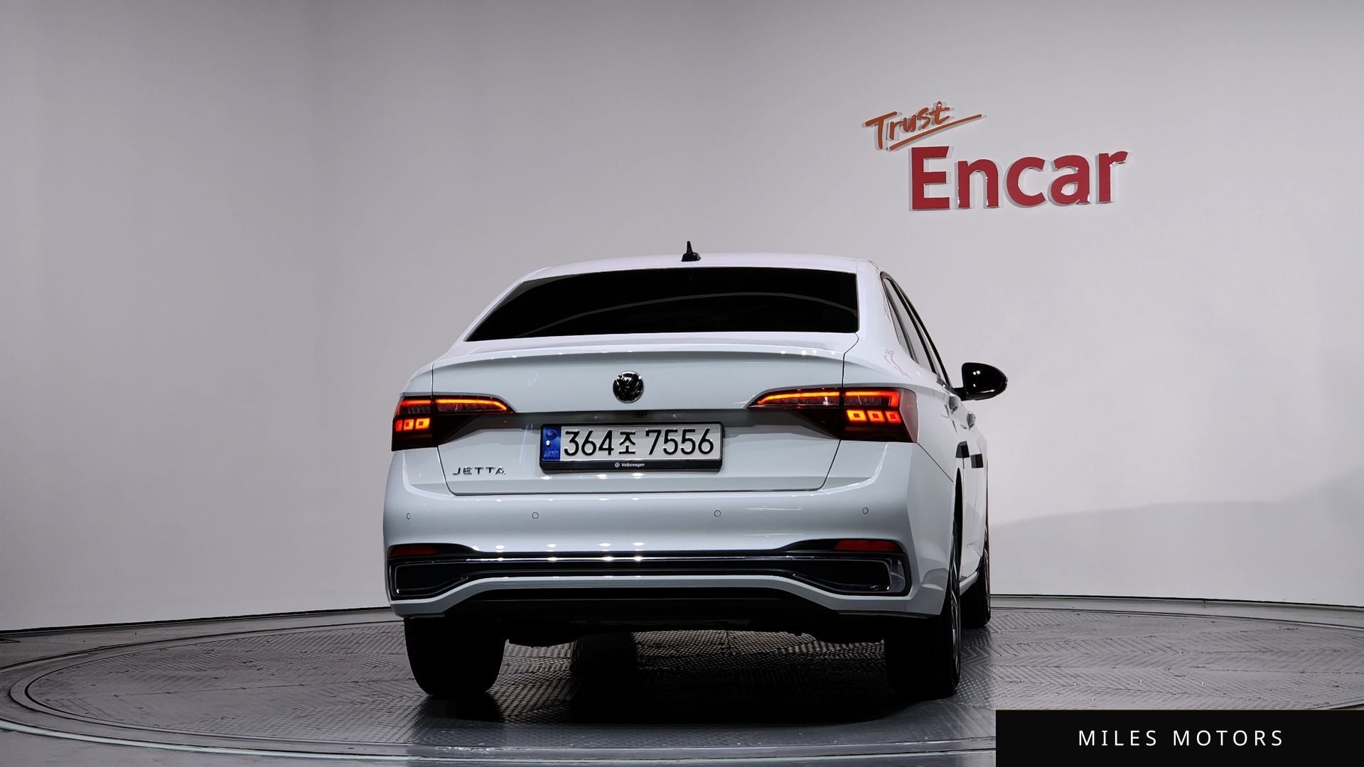 Volkswagen Jetta 2023 — миниатюра 4