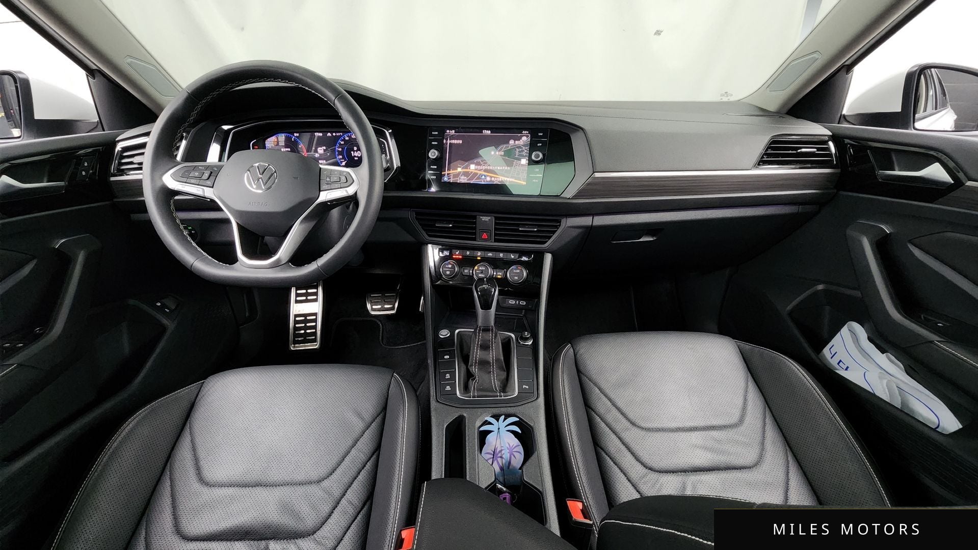 Volkswagen Jetta 2023 — миниатюра 7