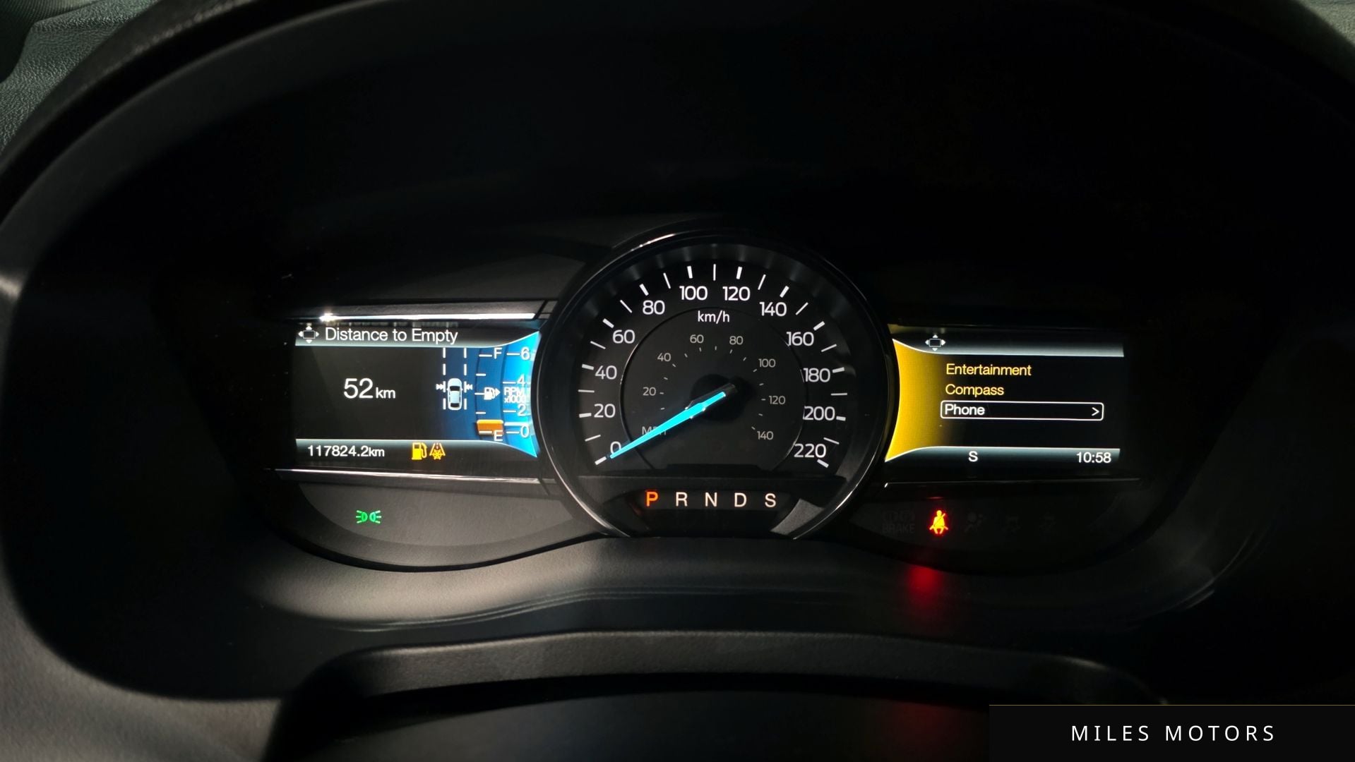 Ford Explorer 2016 — миниатюра 8