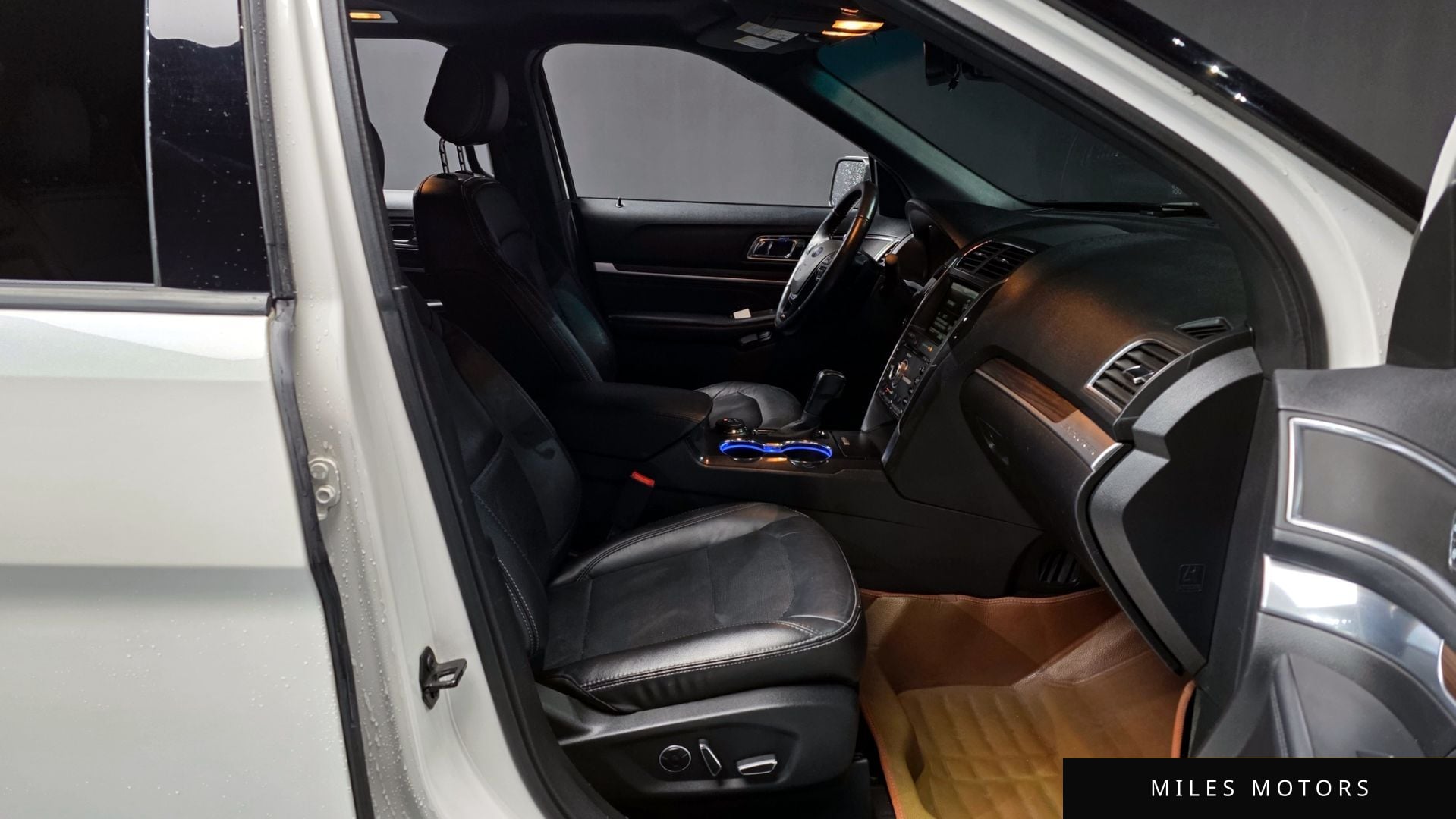 Ford Explorer 2016 — миниатюра 11