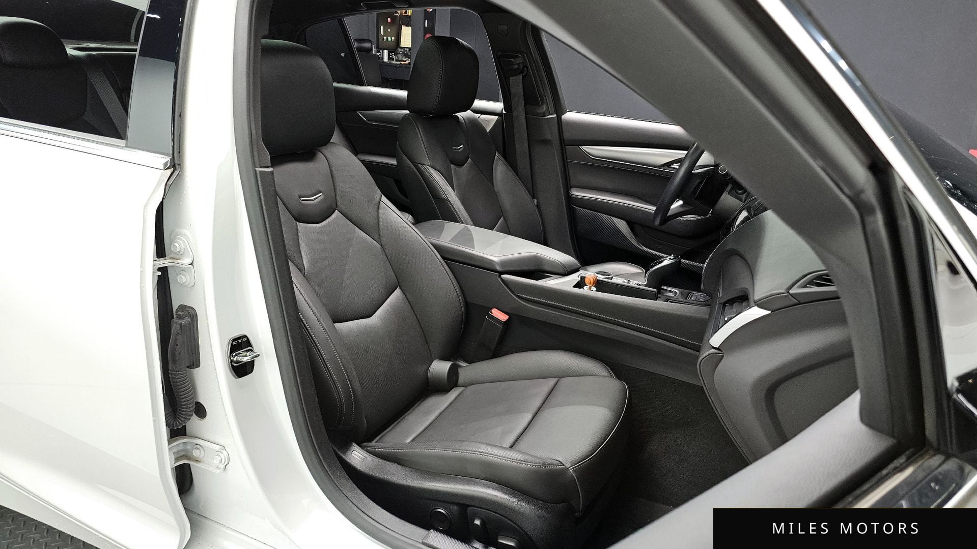 Cadillac CT5 2022 — миниатюра 10