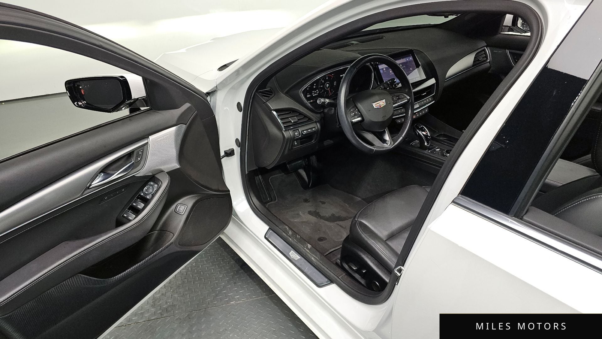Cadillac CT5 2022 — миниатюра 11