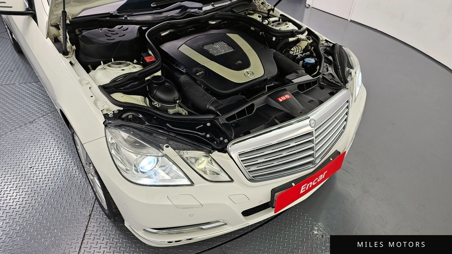 Mercedes-Benz E-Class W212 2011 — миниатюра 6
