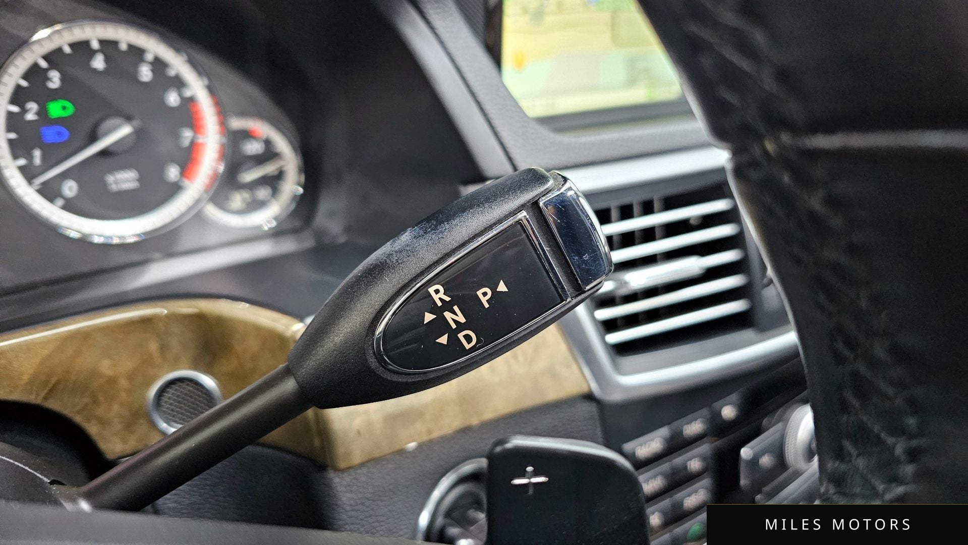 Mercedes-Benz E-Class W212 2011 — миниатюра 9