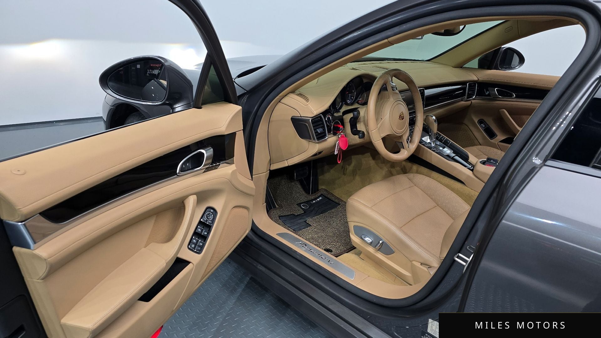 Porsche 파나메라 2014 — миниатюра 10