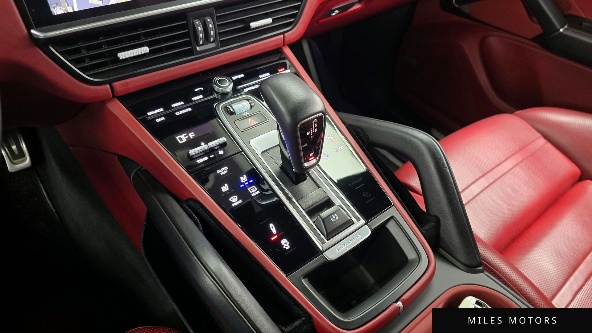 Porsche Cayenne 2019 — миниатюра 9