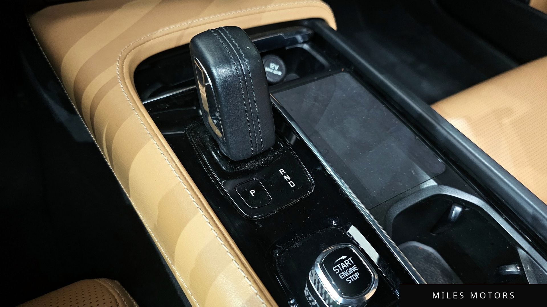 Volvo V90 2021 — миниатюра 9