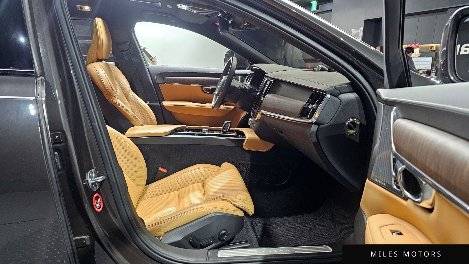 Volvo V90 2021 — миниатюра 10