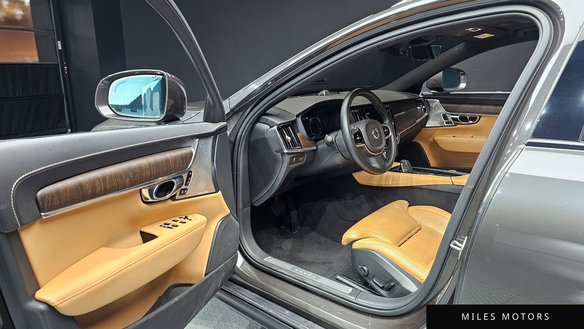 Volvo V90 2021 — миниатюра 11