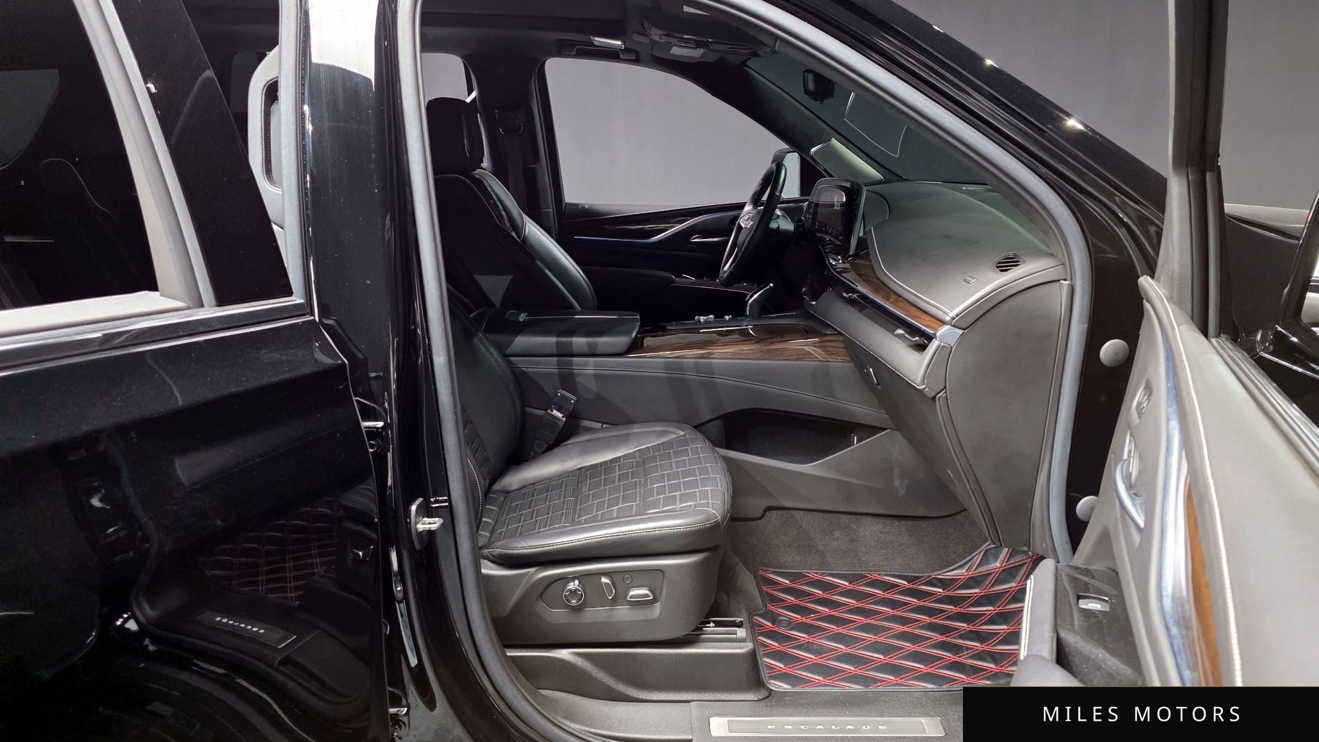 Cadillac 에스컬레이드 2022 — миниатюра 11
