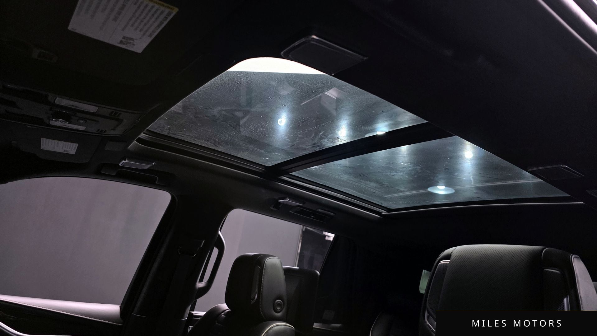 Cadillac 에스컬레이드 2022 — миниатюра 18