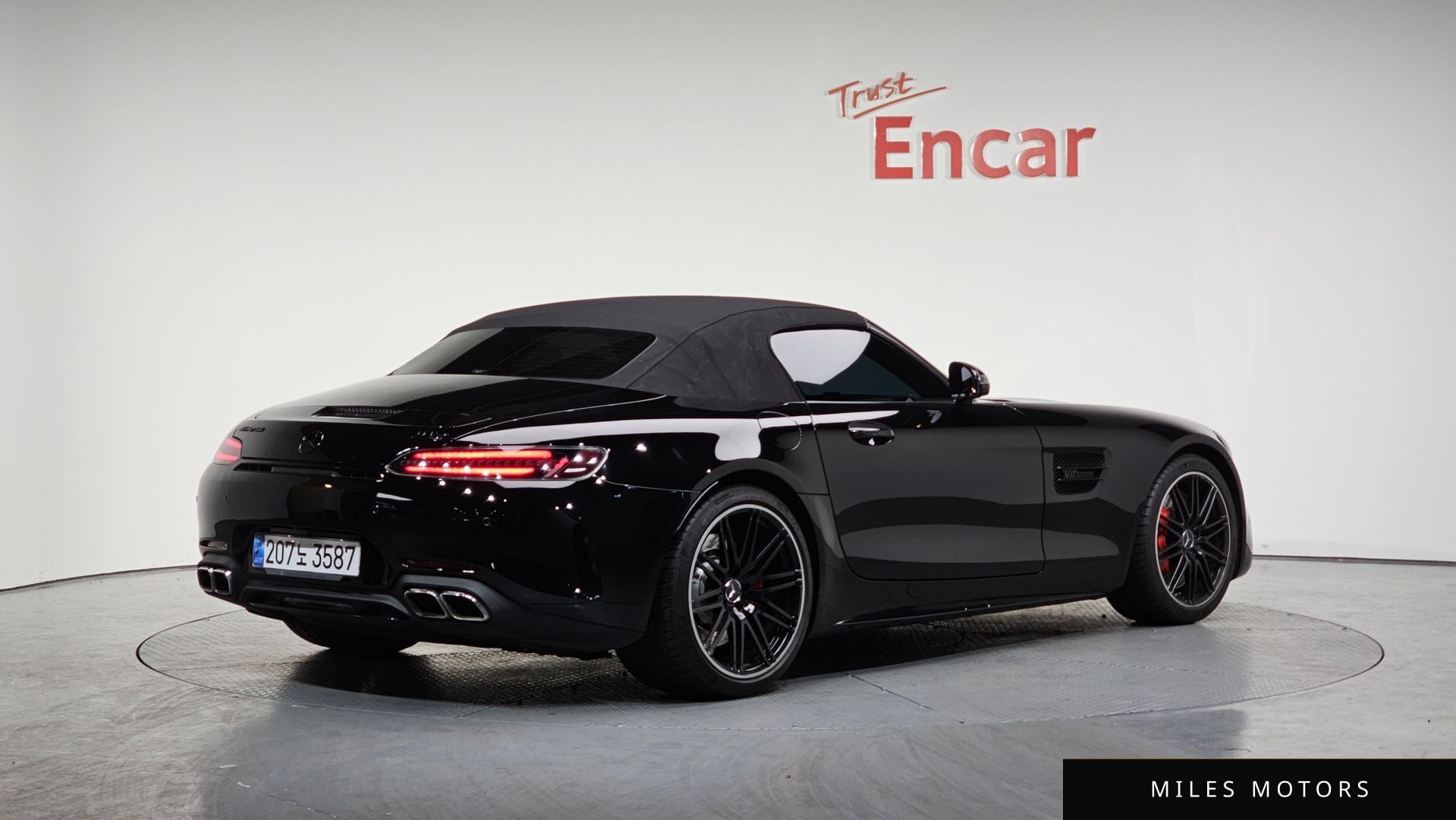 Mercedes-Benz AMG GT 2021 — фото 1 из 12