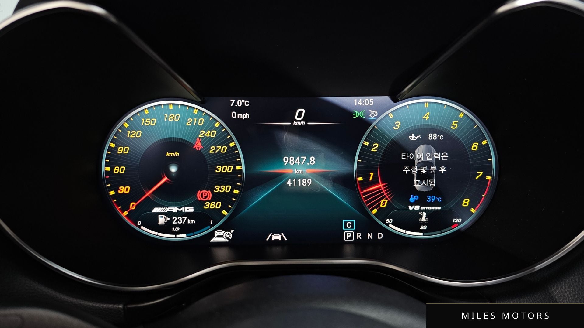 Mercedes-Benz AMG GT 2021 — миниатюра 7