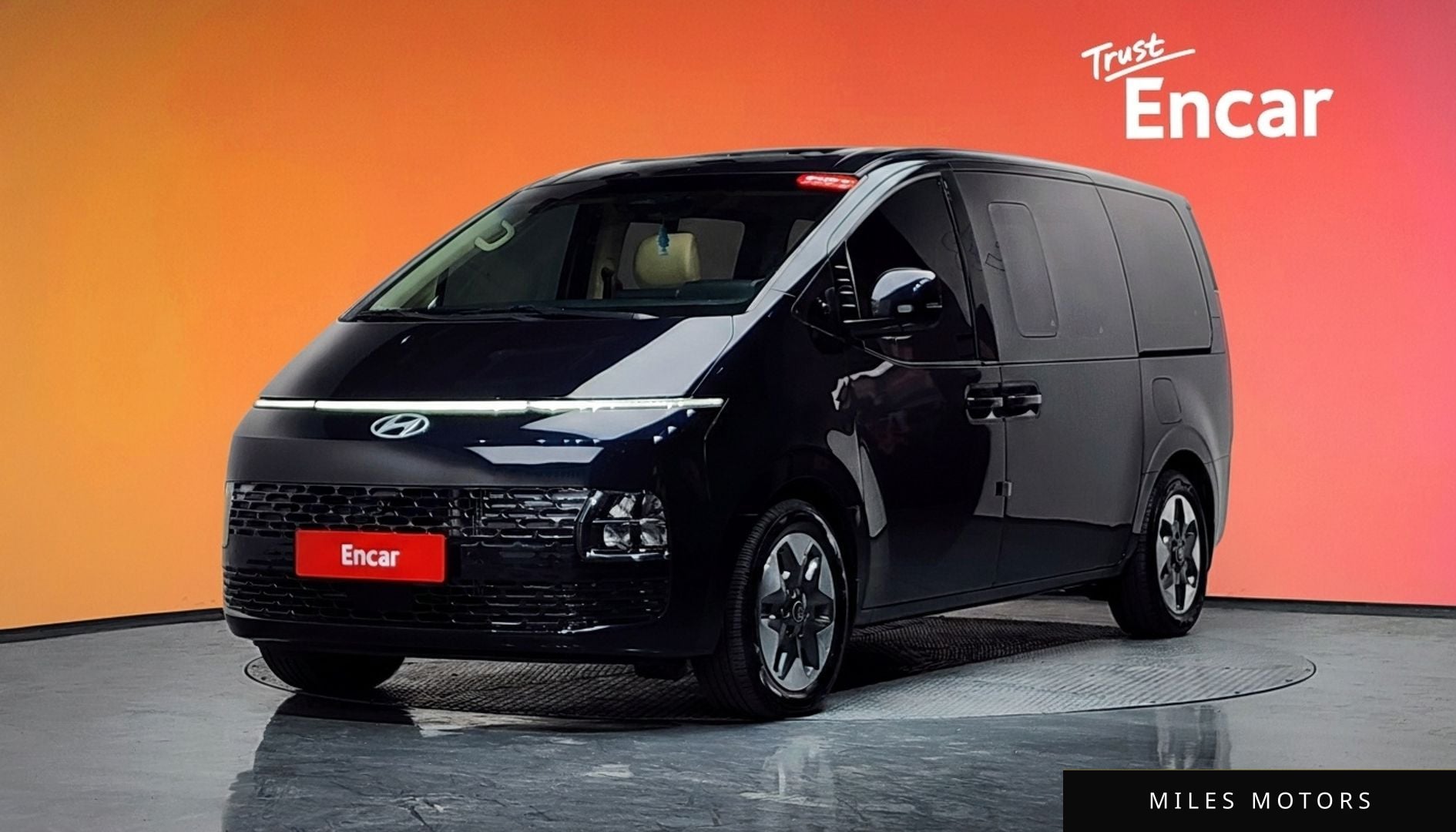 Hyundai Staria 2025 — миниатюра 10