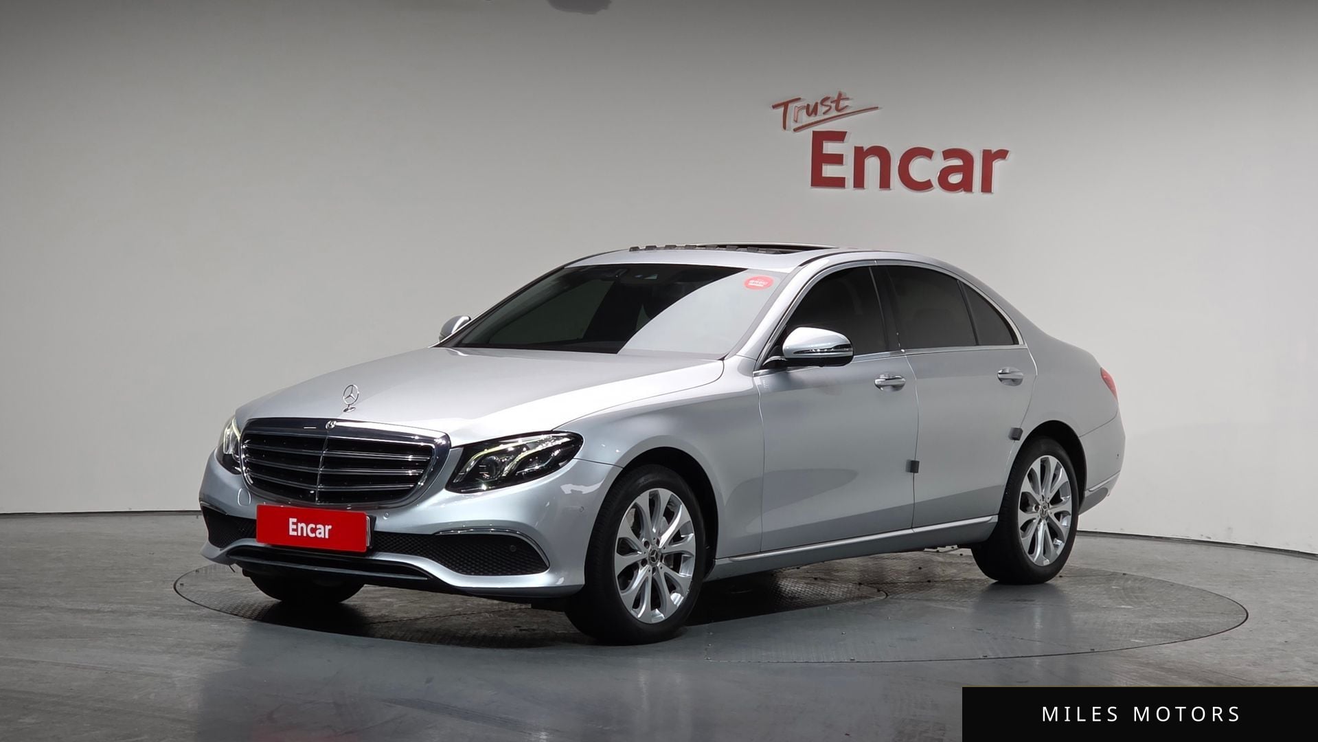 Mercedes-Benz E-Class W213 2018 — фото 1 из 12