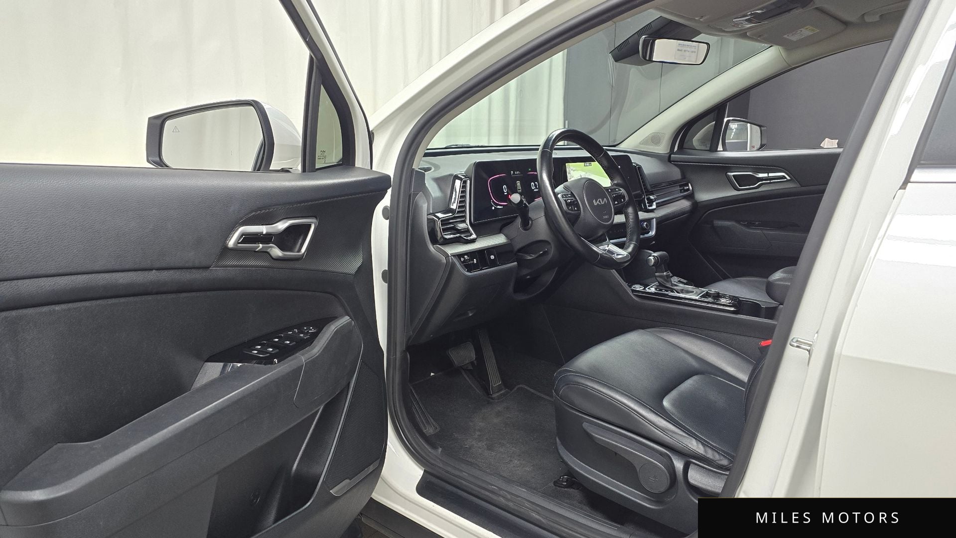 Kia Sportage 2022 — миниатюра 11