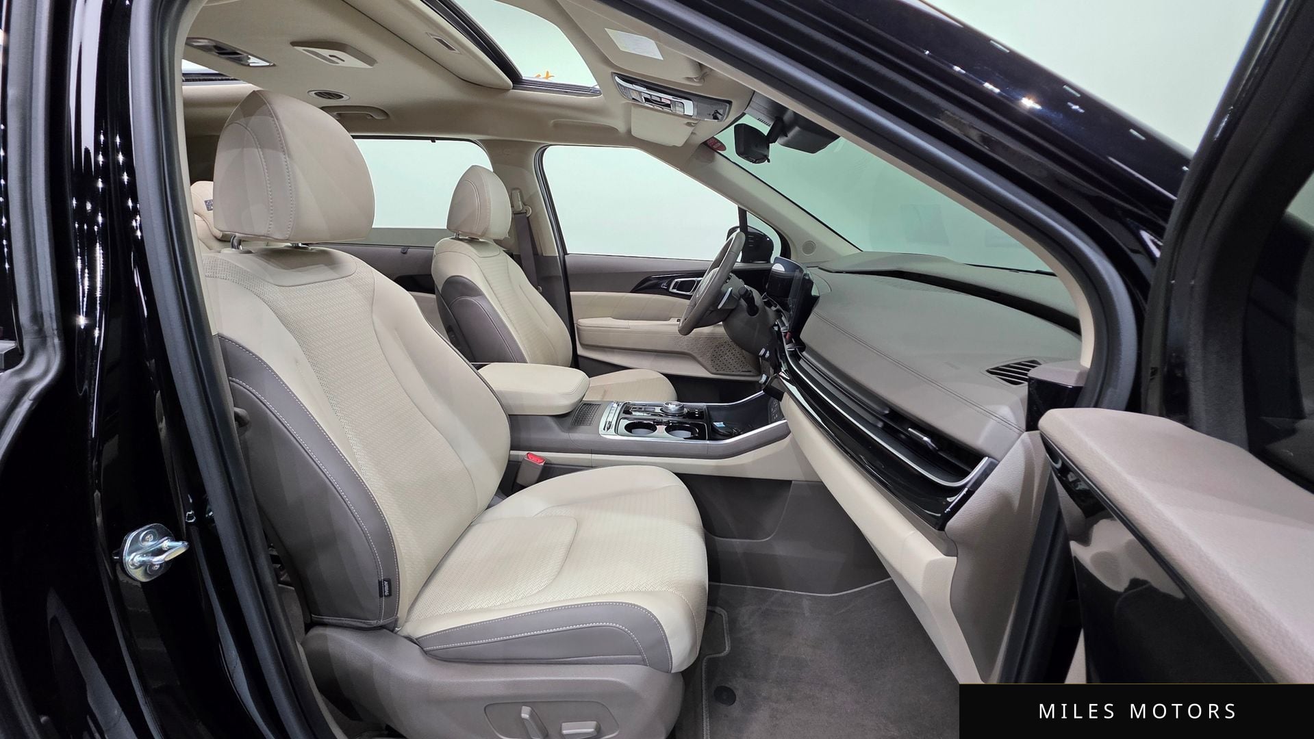 Kia Canival 2024 — миниатюра 10