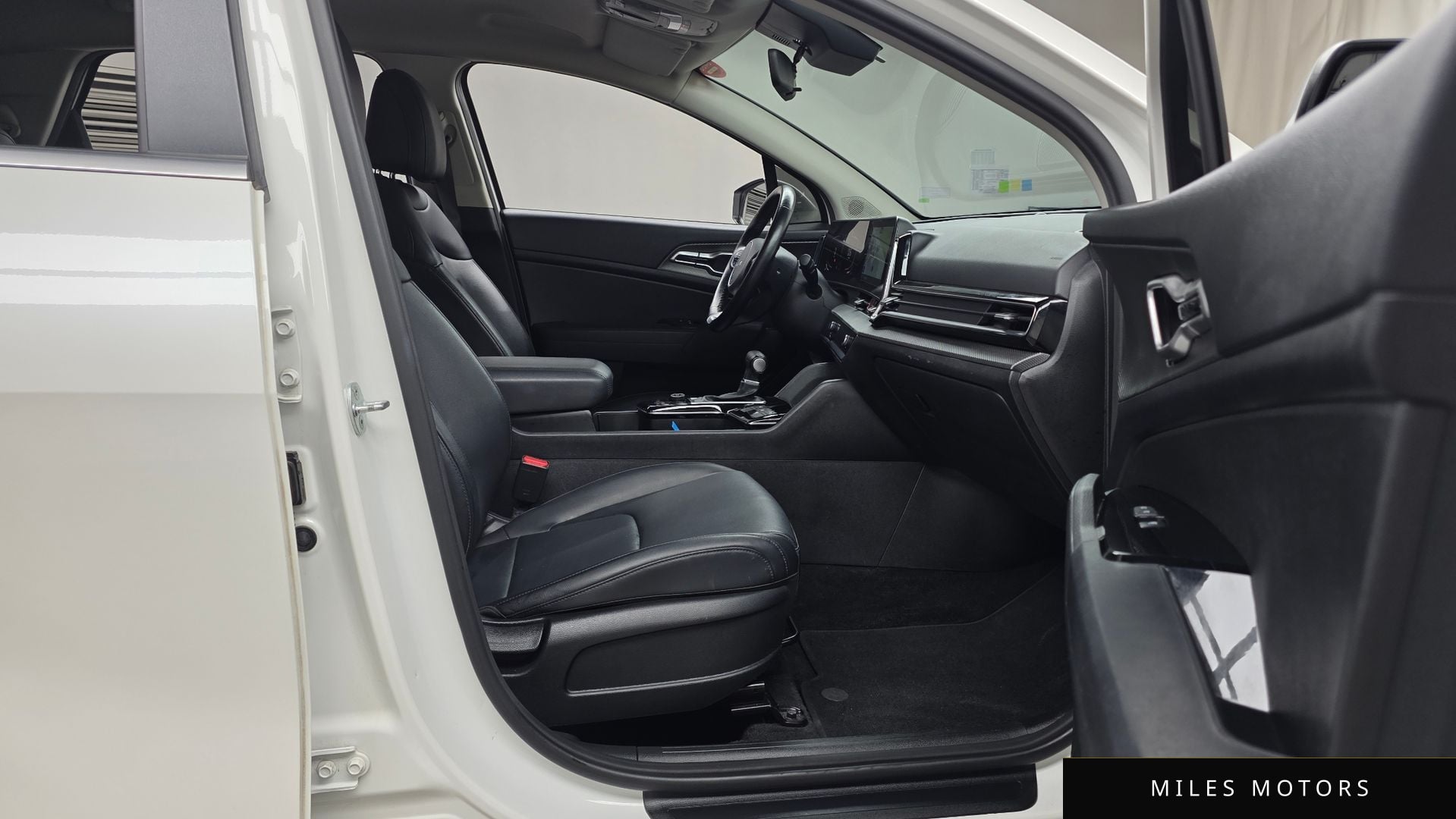 Kia Sportage 2022 — миниатюра 11