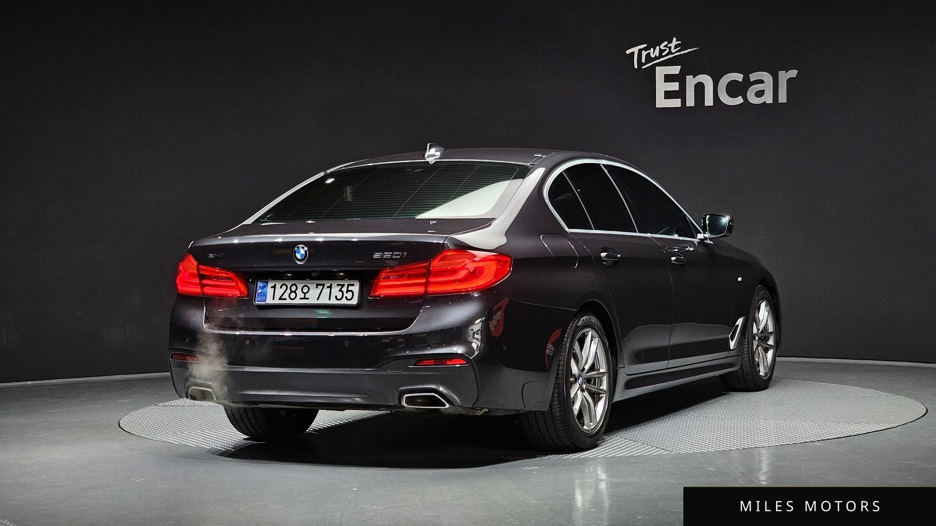 BMW 5 Series (G30) 2020 — миниатюра 2