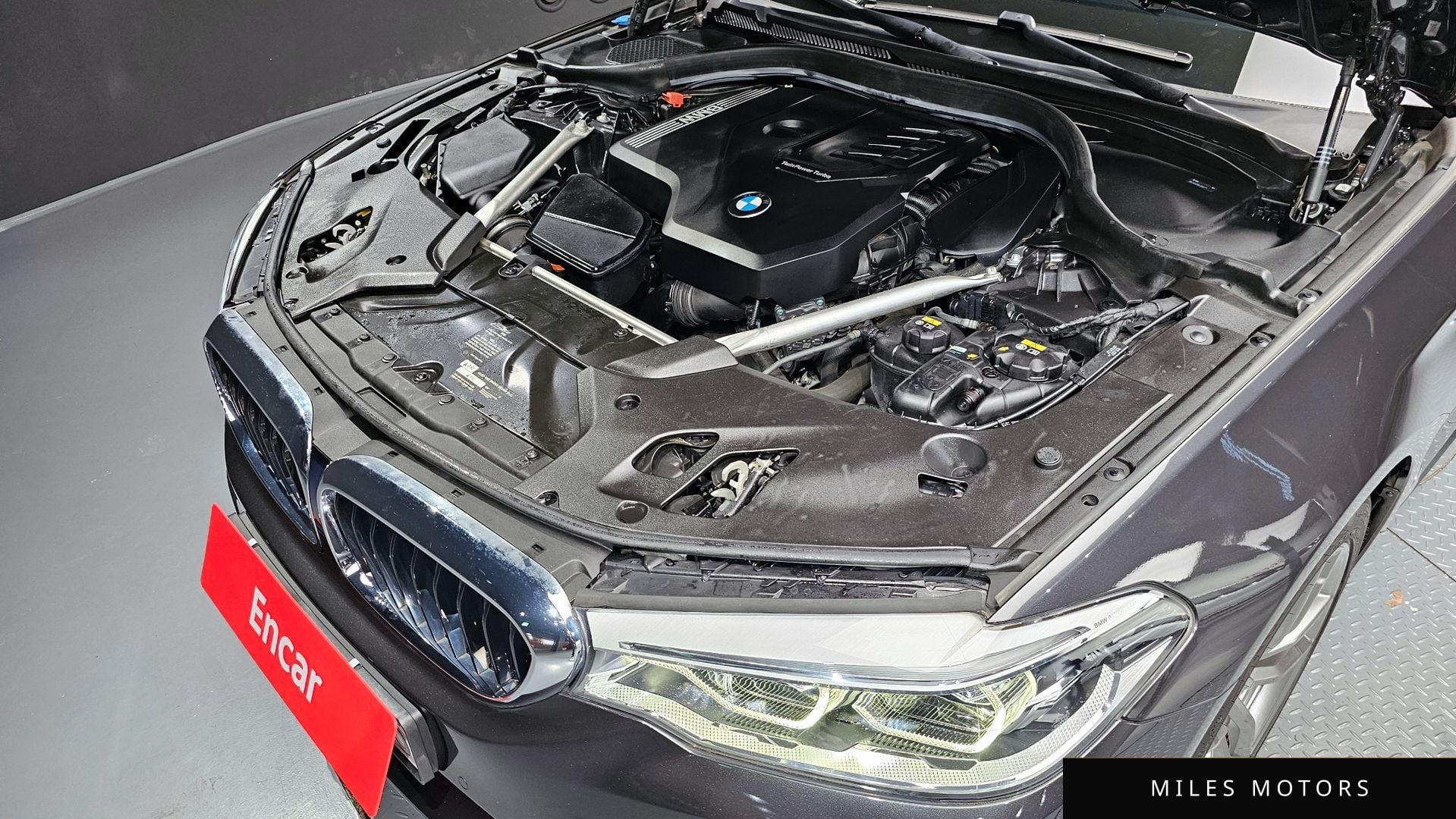 BMW 5 Series (G30) 2020 — миниатюра 6